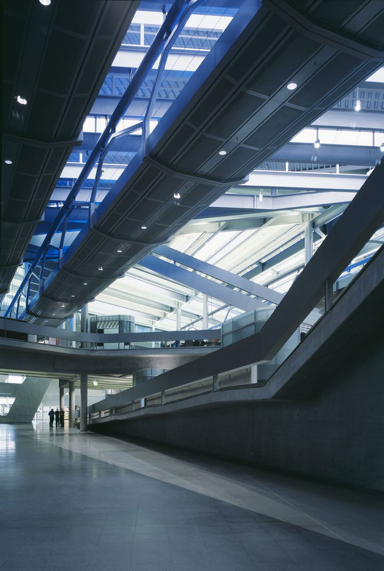 Interior Design of the BMW Central Building in Leipzig by Zaha Hadid Architects