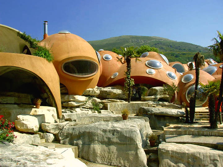 Exterior view of the architecture at the palais bulles, palace of bubbles Pierre Cardin house by antti lovag in Cannes
