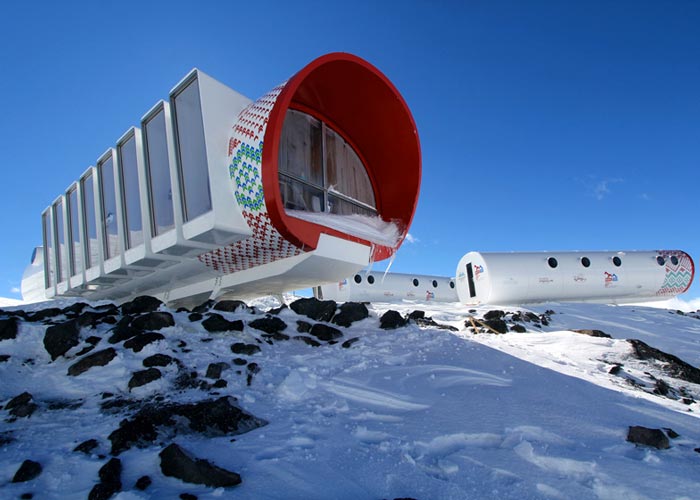 LEAPrus 3912 - A Mountain Hotel in Russia World's Highest Hotel 