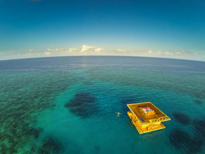 Manta Resort Underwater Room in Zanzibar 3