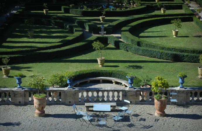 Chateau De Flaugergues garden