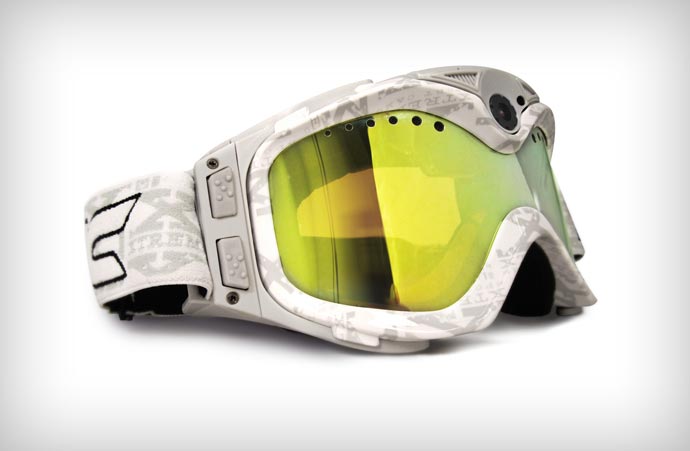 Camera equipped snow goggles