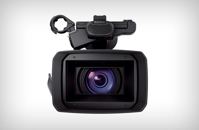 SONY FDR-AX1 4K lens