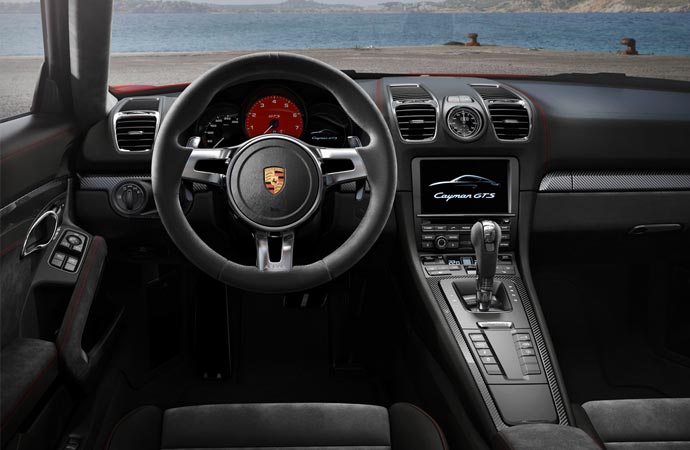 Interior of the Porsche Cayman GTS