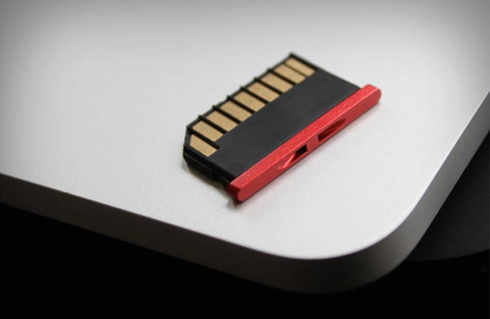 Nifty Minidrive extra storage for laptop
