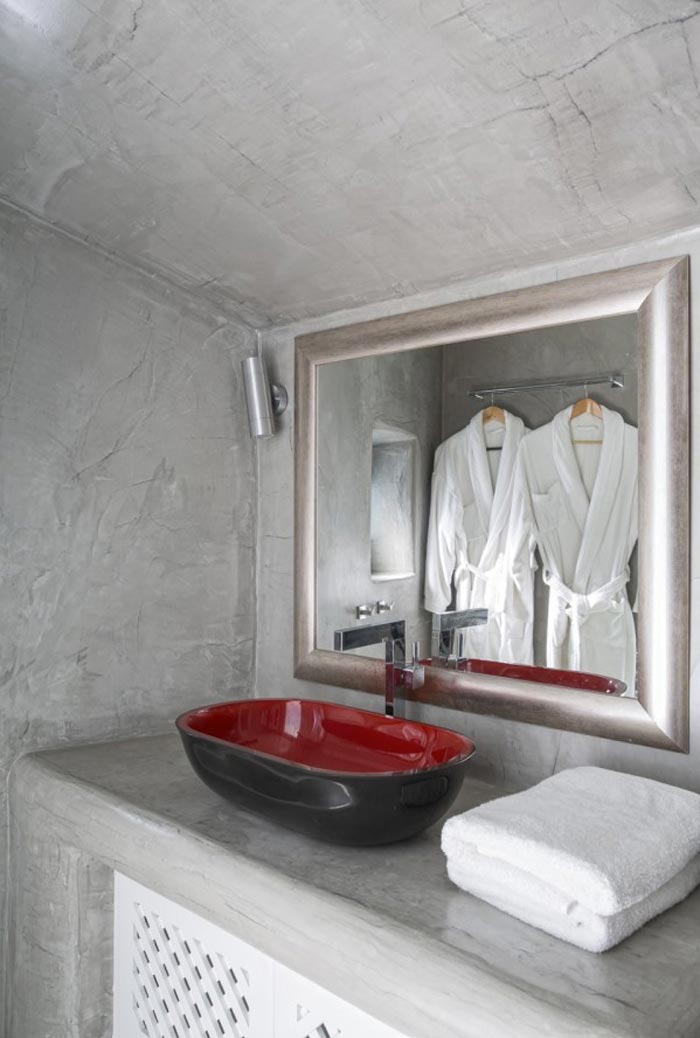 Santorini bathroom style