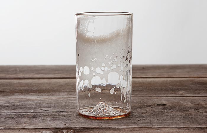 North Drinkware mountain pint glass