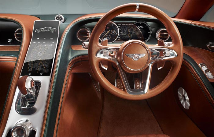 Dashboard view of the Bentley EXP 10 Speed 6