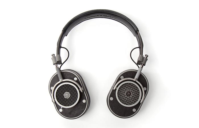 MH40 Headphones sound quality
