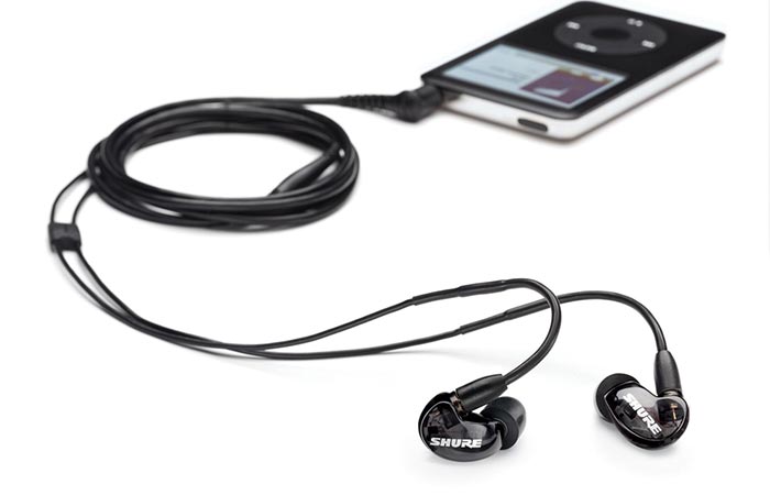 Shure S-215 Ear-buds connected to iPad