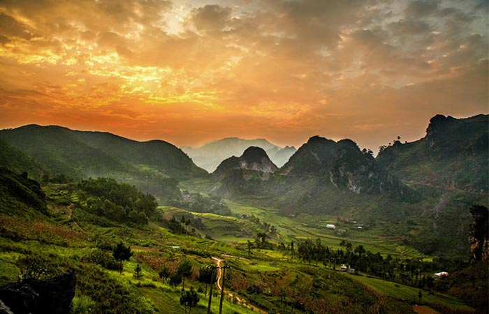 Vietnam, Đồng Văn Valley
