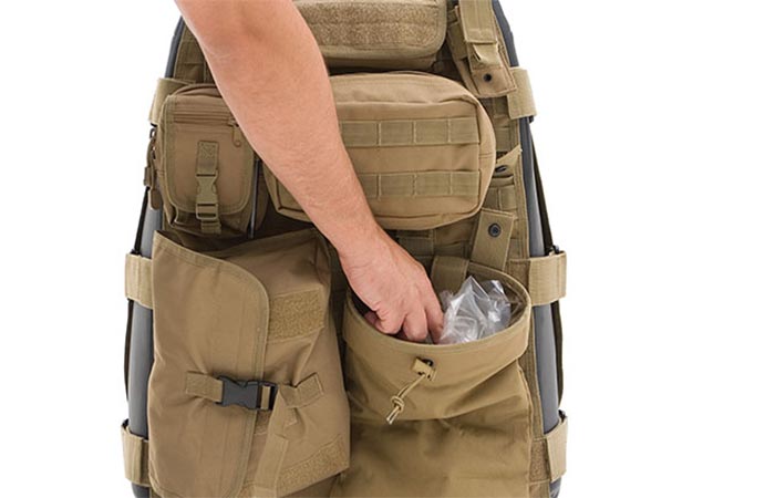 Storing things in pouches of Smittybilt Tactical G.E.A.R. Seat Covers