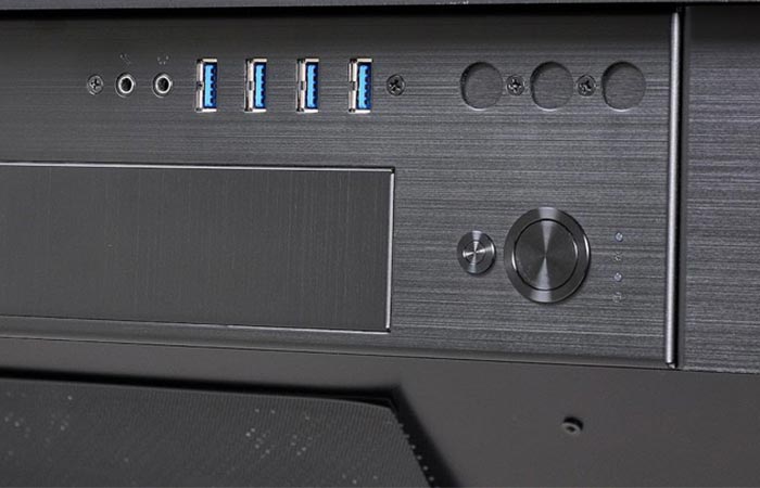 Lian-Li DK-04 USB 3.0 ports, power button and section of the 5.25" drive bay for an external