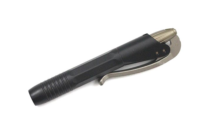 Microtech Siphon II with tip retracted