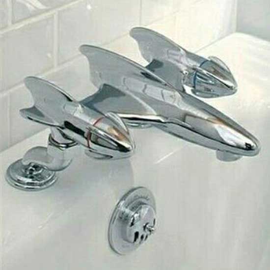 wingtip bathroom faucet
