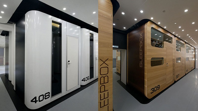 Exterior view of the two versions of the Sleepbox Mobile Hotel in Tverskaya