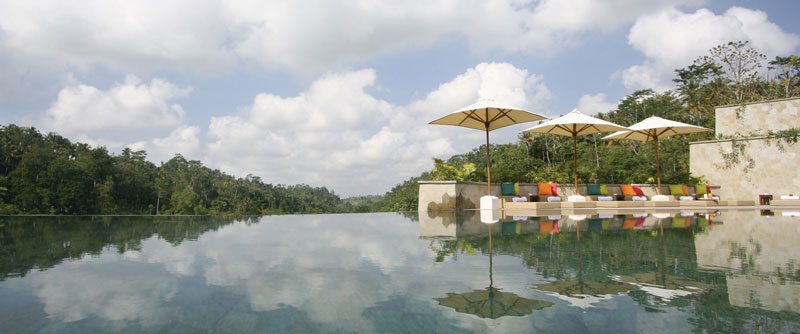 pool and scenery at the Ubud Hanging Gardens