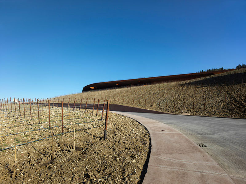 Exterior view of the winery at the Antinori Winery by Archea Associati 