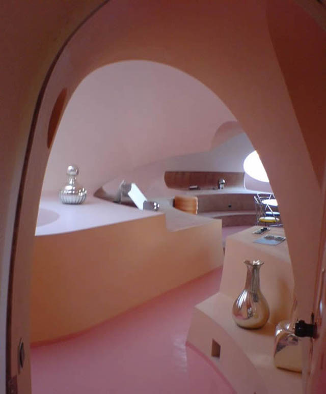 Interior design at the palais bulles, palace of bubbles Pierre Cardin house by antti lovag in Cannes