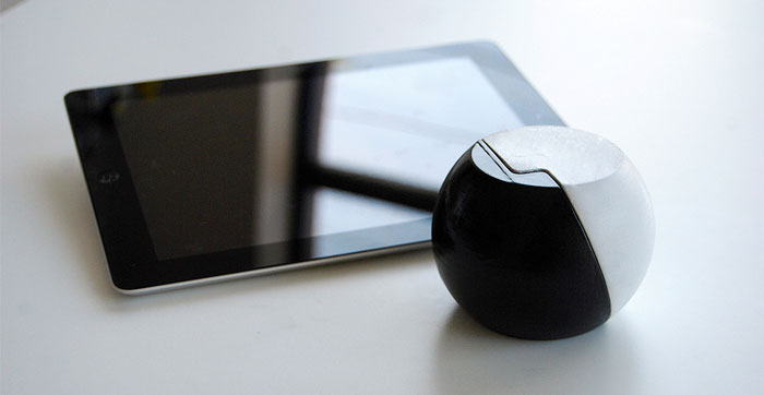 Opus iPhone and  iPad Sound Amplifier Stand 5