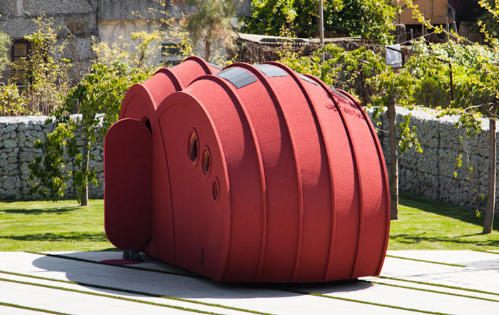 Architecture of the Shelter ByGG Portable Accommodation by Gabriela Gomes