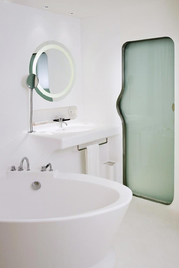 Bathroom Interior design at Hotel Puerta America Design Hotel in Madrid Spain