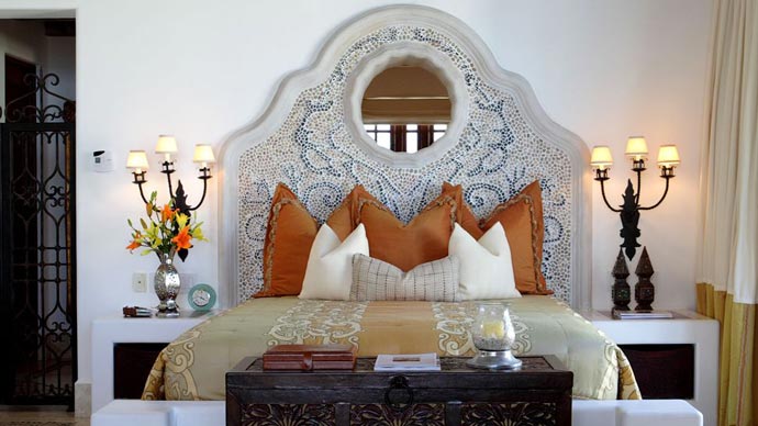 King size bed at Las Ventanas Rosewood resort in Los Cabos Mexico