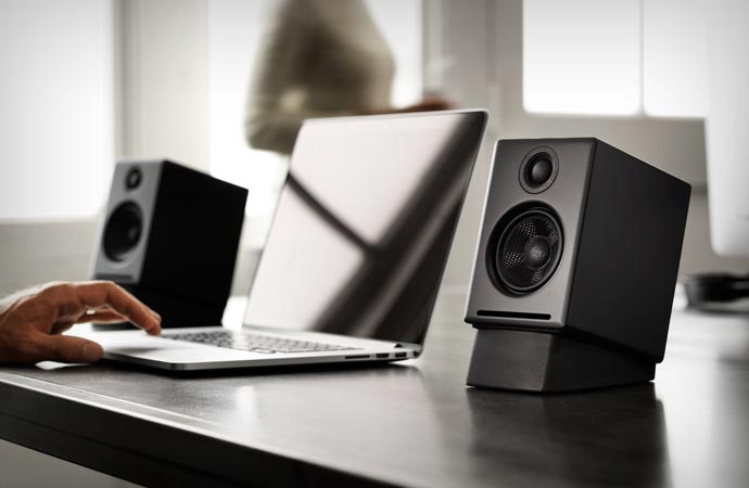 desktop speakers