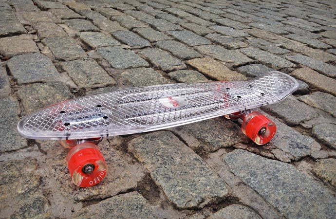 Clear skateboard by Snitto