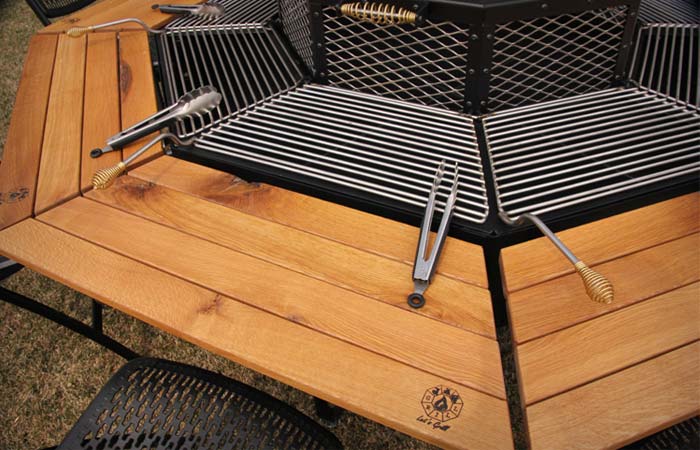 Jag BBQ grill table