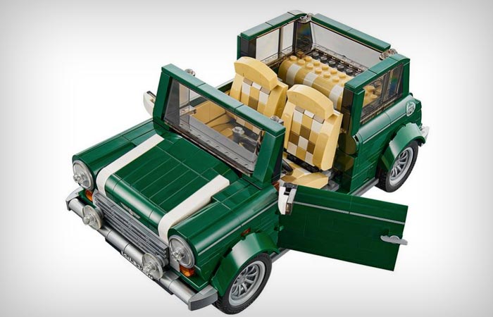 Lego Mini Cooper in British racing green