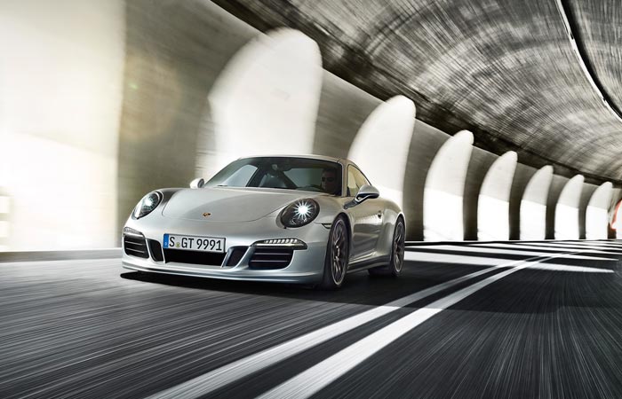2015 Silver Porsche 911 GTS