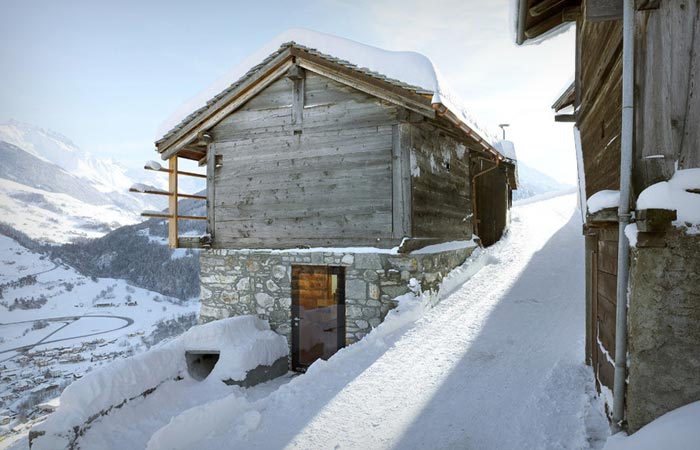 Hide and Seek - The Architecture of Cabins and Hide Outs