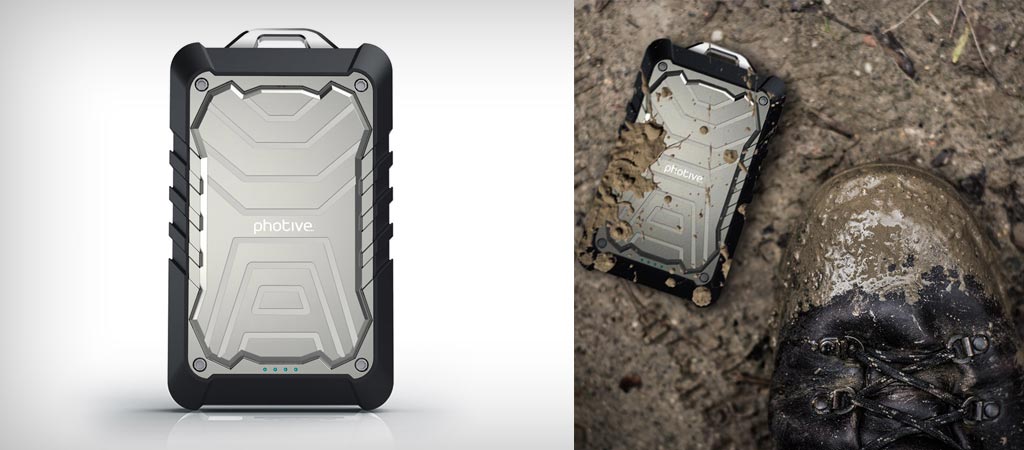 Bolt rugged water resistant battery by Photive