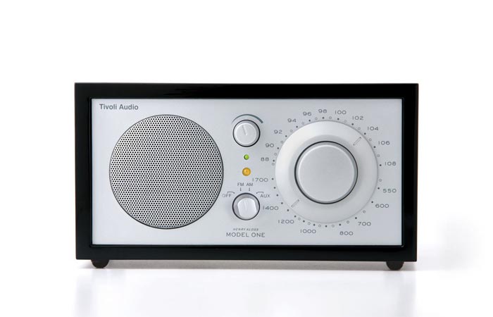 Tivoli Model One radio