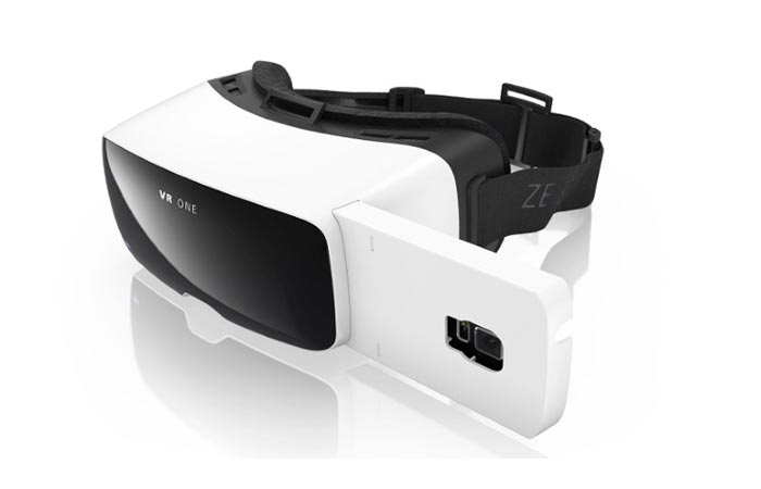 Zeiss VR One headset