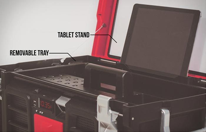 Coolbox Toolbox with tablet stand
