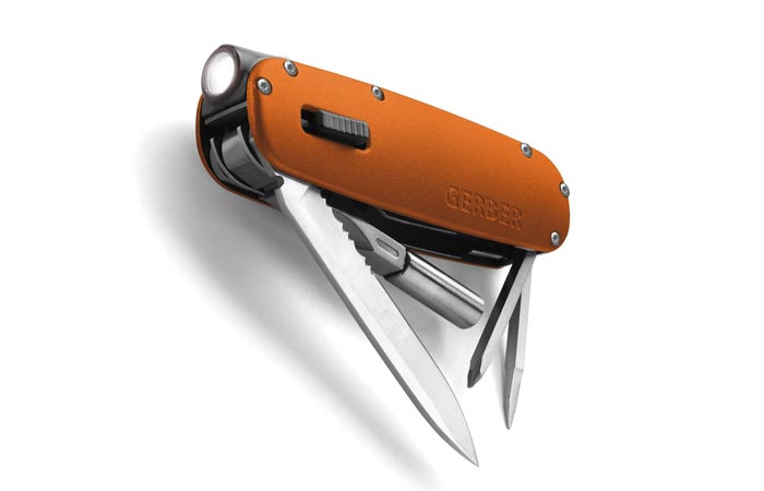 Gerber Fit multi-tool with flashlight