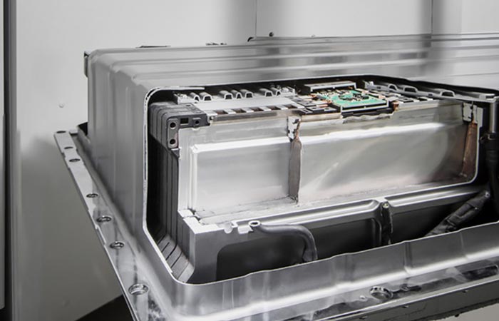 Mercedes-Benz Energy Storage Plant research