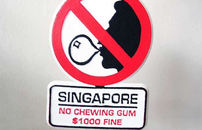 No chewing gum sign in Singapore