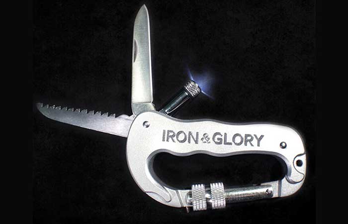 Iron & Glory Deluxe Carabiner open