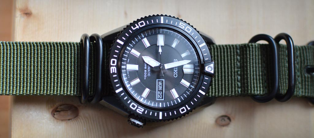Seiko SKZ329 Automatic Diver's Watch