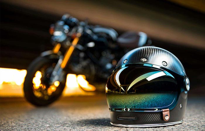 Tinted Bubble Shield on Bell Bullitt Carbon helmet with a Ducati in the background