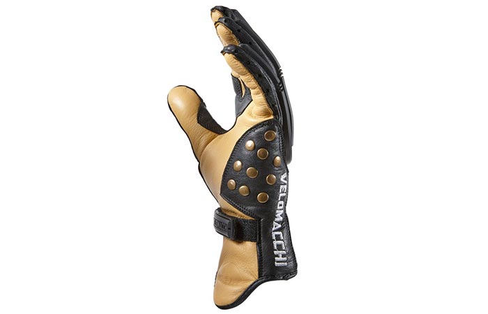 Side view of the Velomacchi Speedway gloves