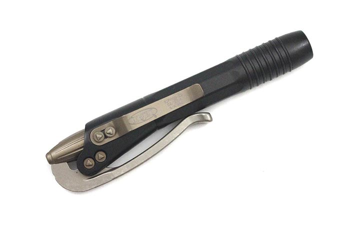 Microtech Siphon II with the tip retracted