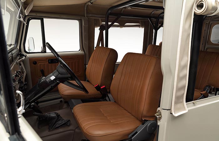 View of the front seats of the 1981 Toyota Land Cruiser FJ45 Troopy