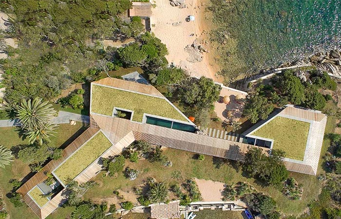 the H2 Cape House from the above