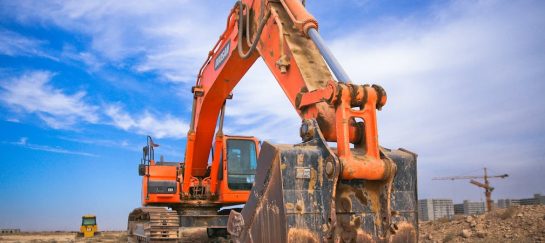 6 of the Many Benefits of Investing in Quality Construction Equipment